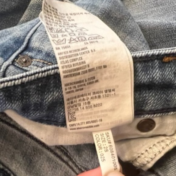 Abercrombie & Fitch Skinny Distressed Jeans Size 2 S 26 X 31 - Picture 8 of 9